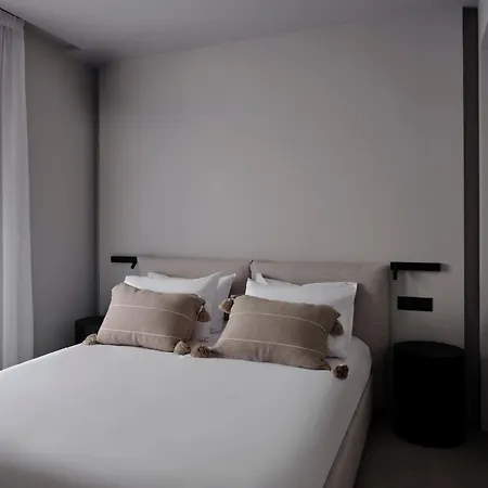 Bond Smart Living *